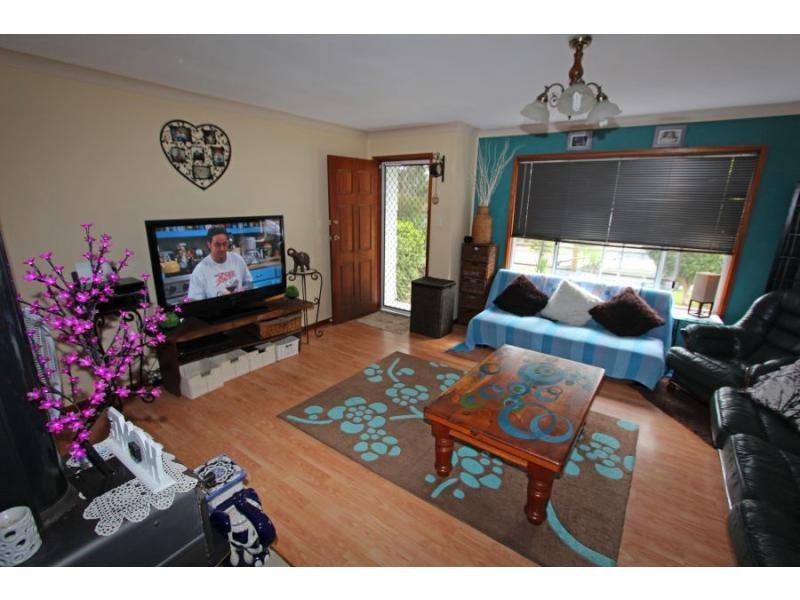 9 First Street, Millfield NSW 2325
