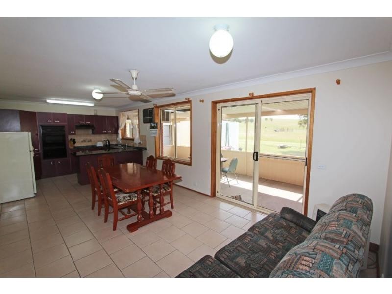 312 Mitchells Line Of Road, Whittingham NSW 2330