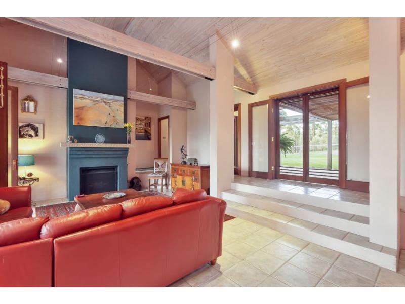 1274 Wine Country Drive, Rothbury NSW 2320