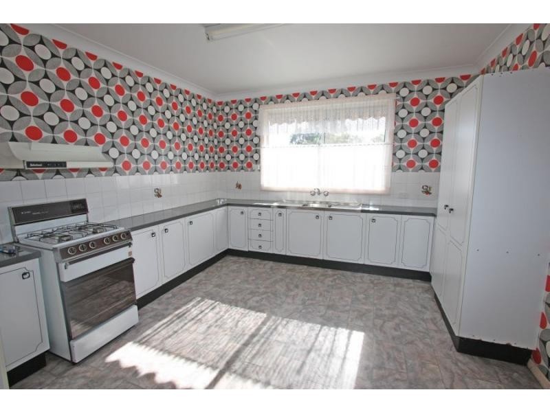6 Quarrybylong Street, Aberdare NSW 2325