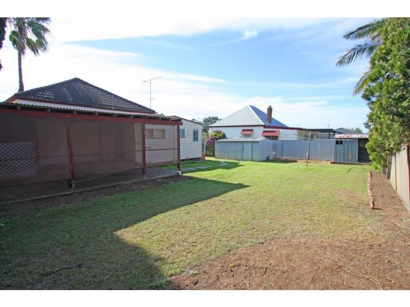 6 Quarrybylong Street, Aberdare NSW 2325