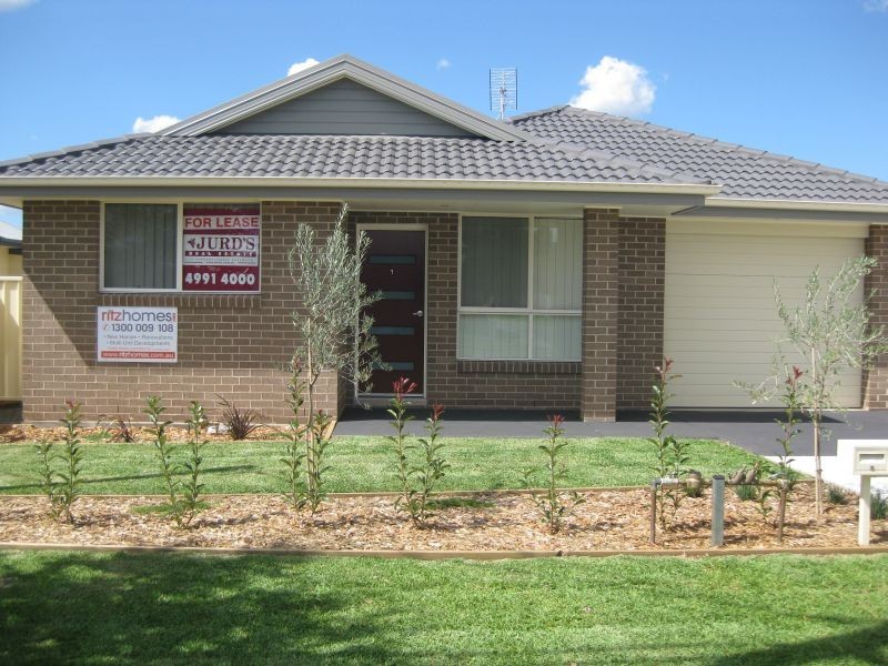 Unit 1/24 Stephen Street, Cessnock NSW 2325