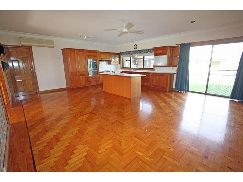 4 Woods Place, Branxton NSW 2335