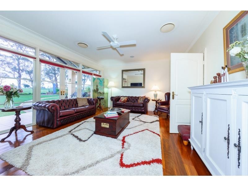 30 Coachmans Drive, Singleton NSW 2330