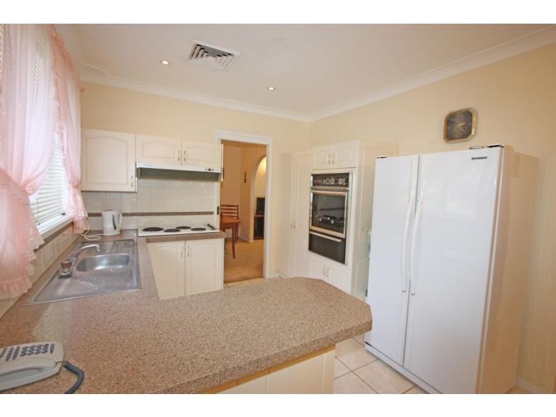 23 Burnett Street, Cessnock NSW 2325