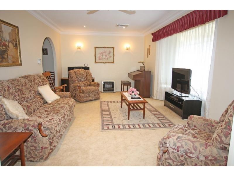 23 Burnett Street, Cessnock NSW 2325