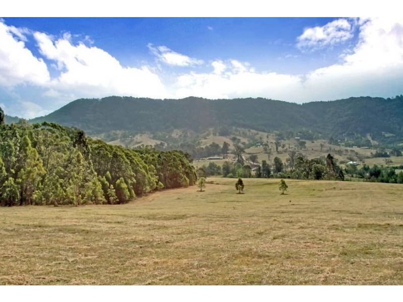 690 Lambs Valley Road, Lambs Valley NSW 2335