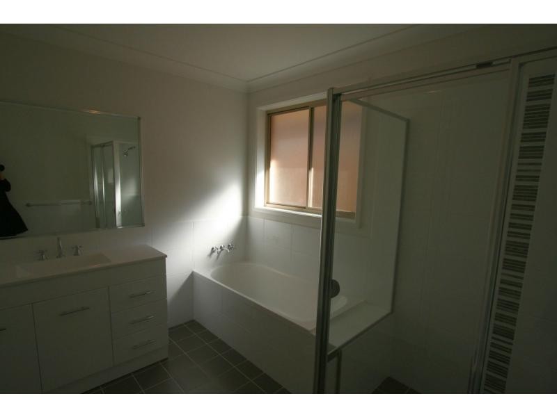 18 Trebbiano Drive, Cessnock NSW 2325