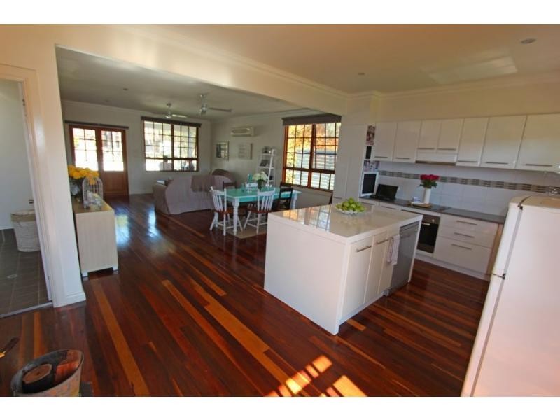 44 Vulture Street, Ellalong NSW 2325