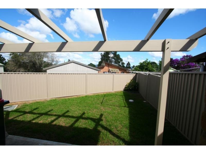 2/1 George Street, Cessnock NSW 2325