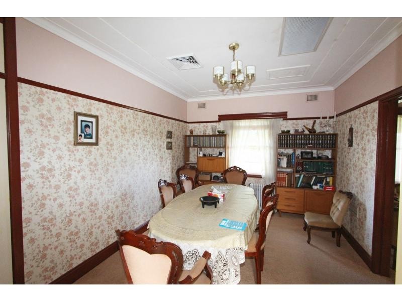 702 Wollombi Road, Bishops Bridge NSW 2326