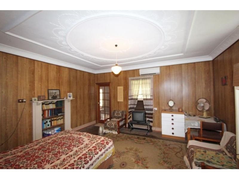 702 Wollombi Road, Bishops Bridge NSW 2326