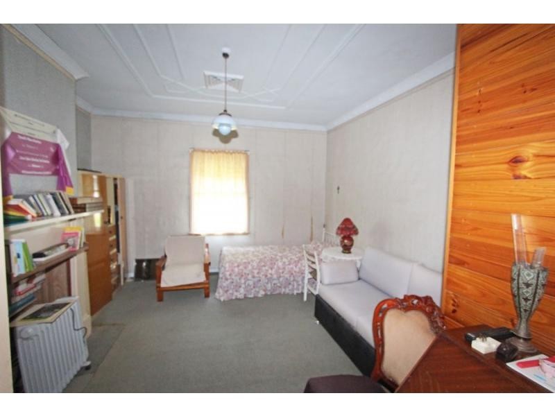 702 Wollombi Road, Bishops Bridge NSW 2326