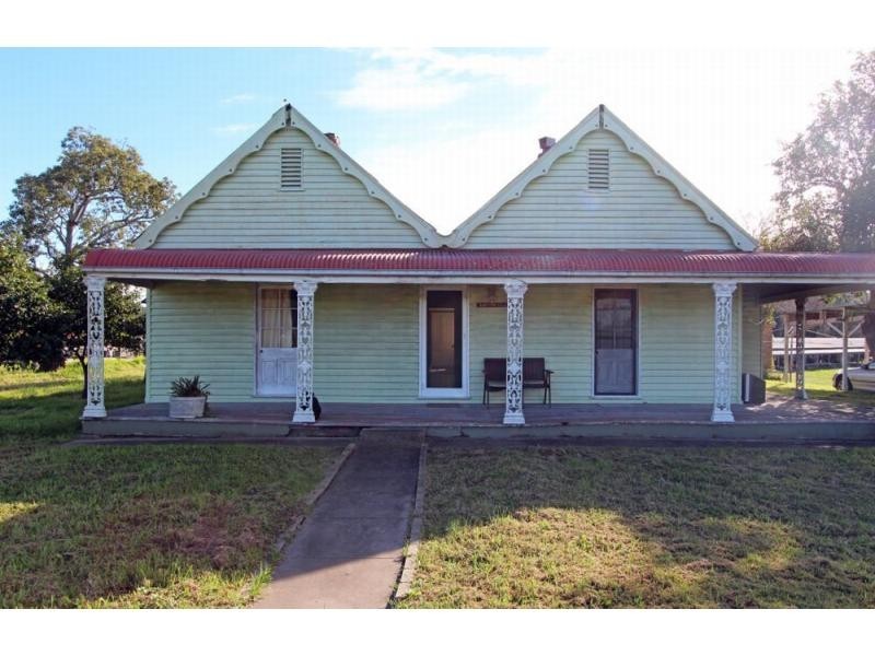702 Wollombi Road, Bishops Bridge NSW 2326