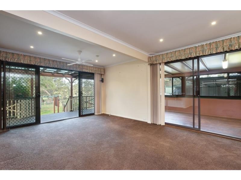 144 Lake Road, Elrington NSW 2325