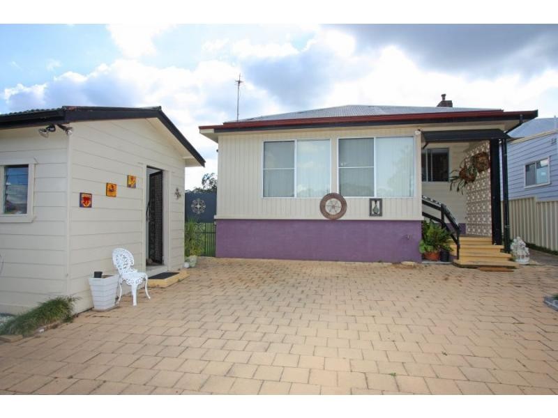 66 Melbourne Street, Abermain NSW 2326