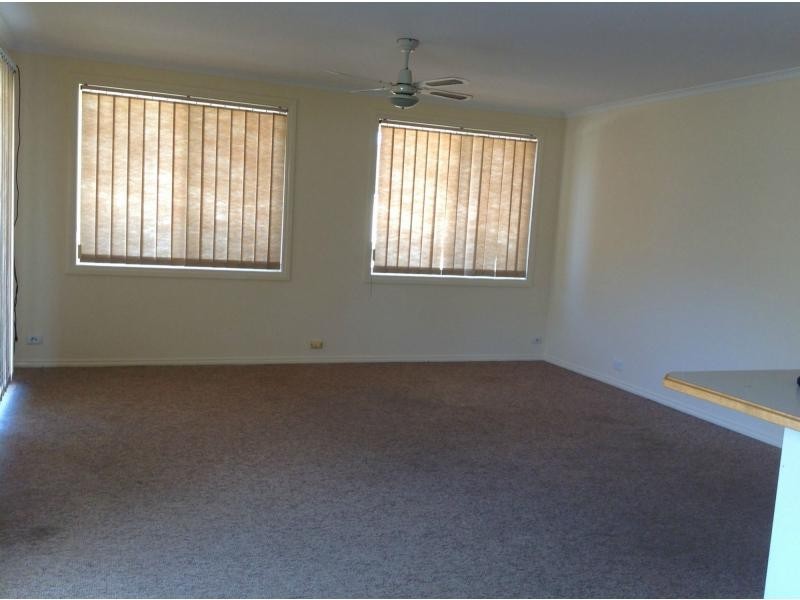 1/16 Links Avenue, Cessnock NSW 2325