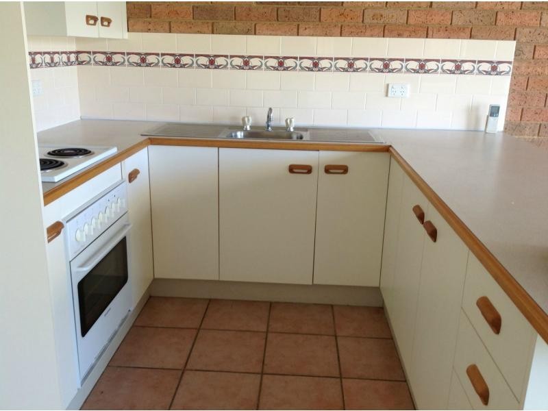 1/16 Links Avenue, Cessnock NSW 2325