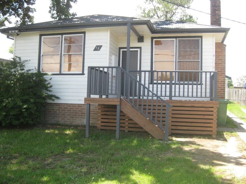 12 Lambert Street, Cessnock NSW 2325
