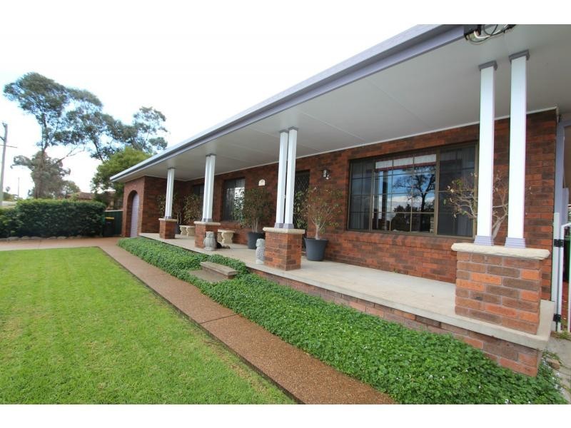 38 Church Street, Branxton NSW 2335