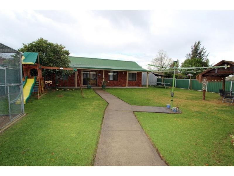 38 Church Street, Branxton NSW 2335