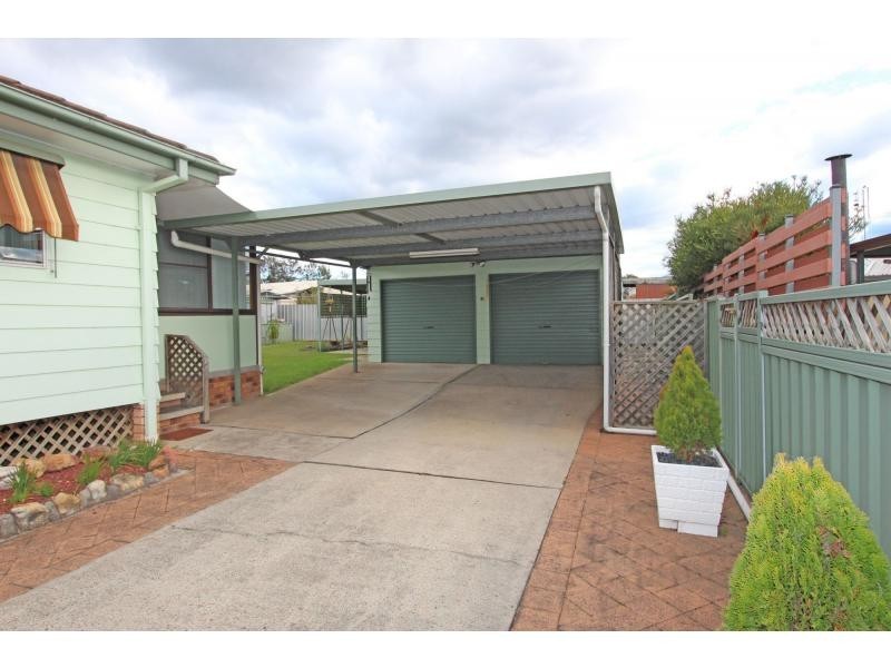 15 Balmoral Avenue, Cessnock NSW 2325