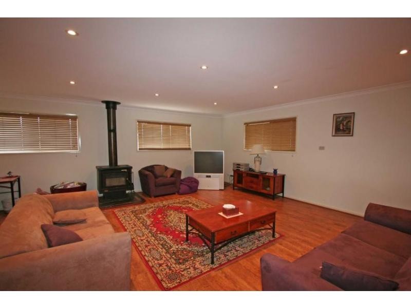 18 Fletcher Street, Nulkaba NSW 2325