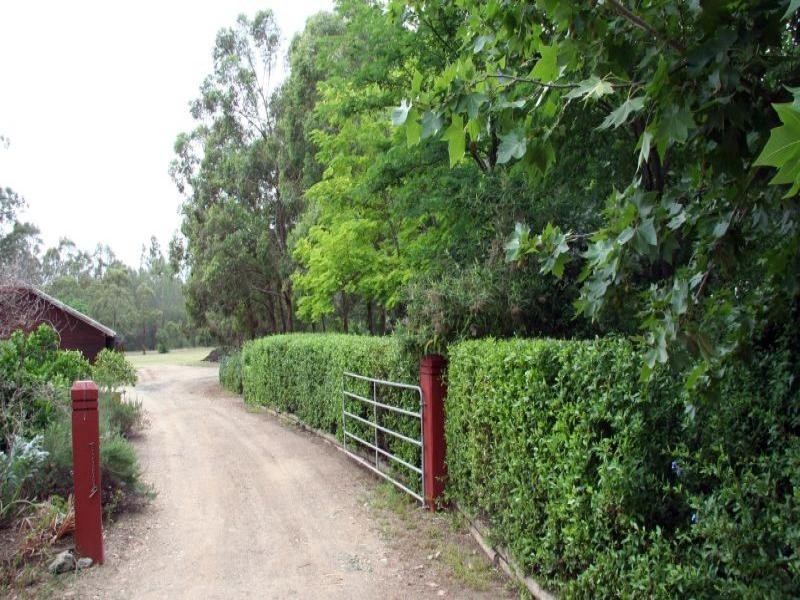 72 Gillards Lane, Pokolbin NSW 2320