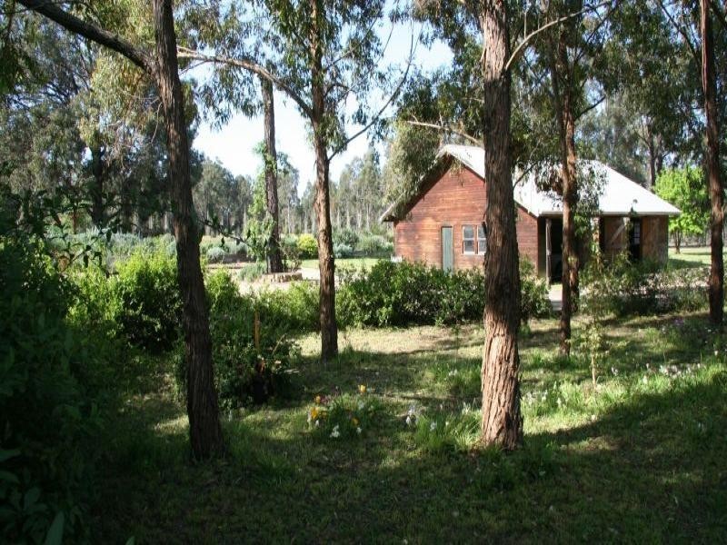 72 Gillards Lane, Pokolbin NSW 2320