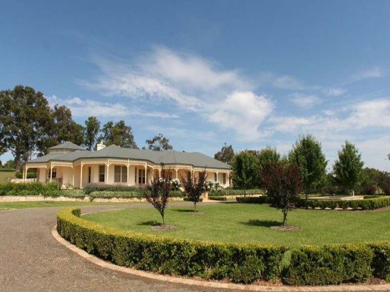 25 Londons Road, Lovedale NSW 2325