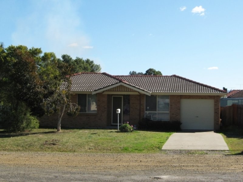 43 Colliery Street, Aberdare NSW 2325