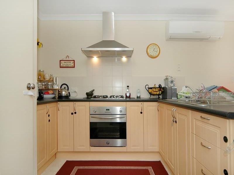 19/51 Braemore Street, Seville Grove WA 6112