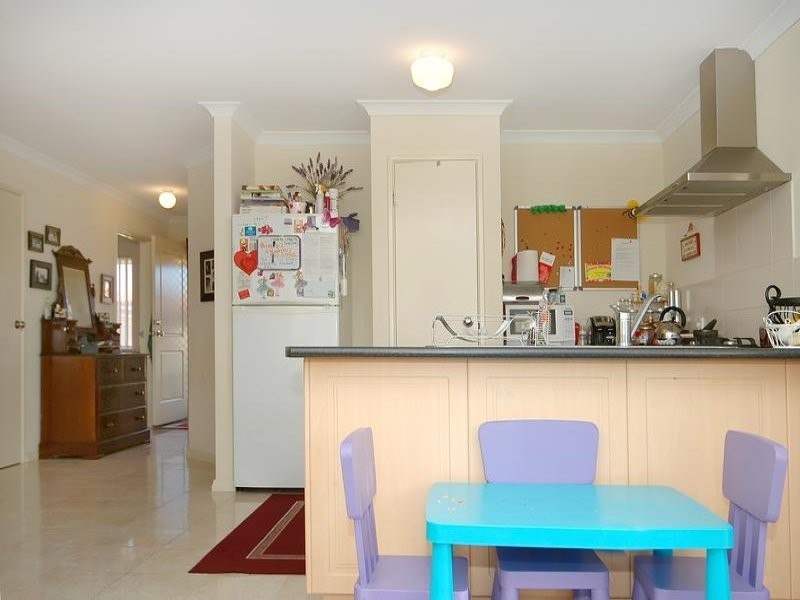 19/51 Braemore Street, Seville Grove WA 6112