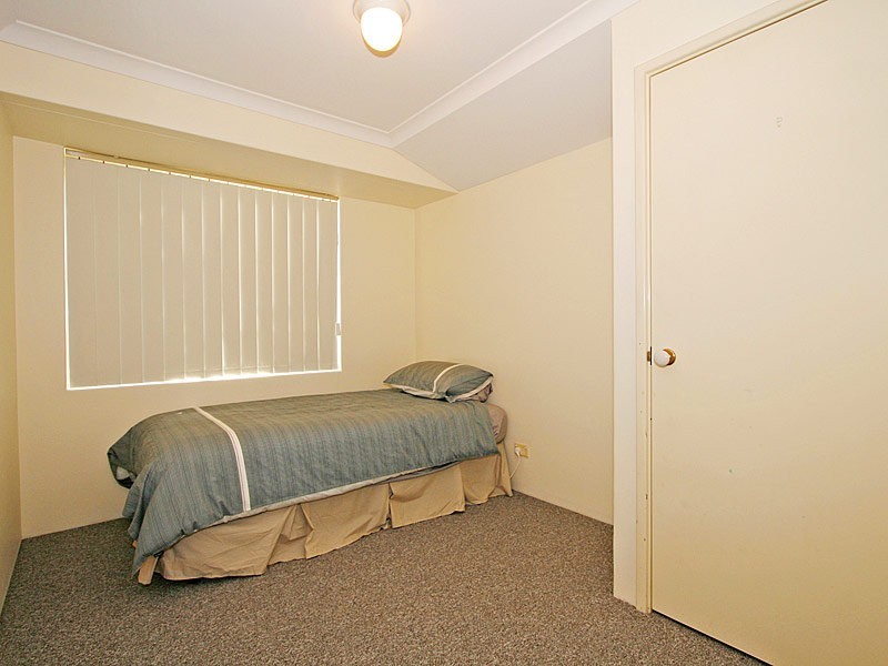 9 Hudleston Rise, Alexander Heights WA 6064