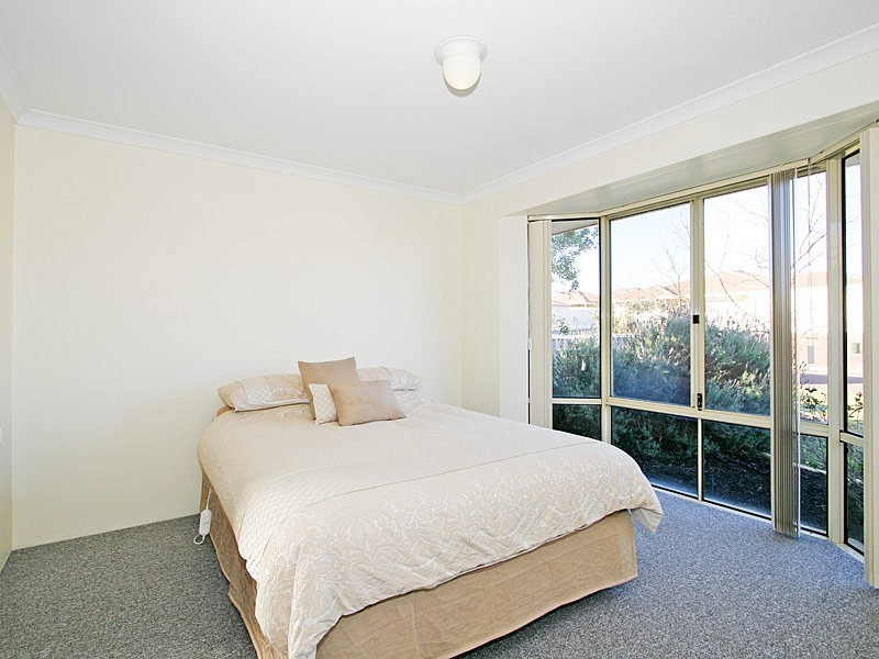 9 Hudleston Rise, Alexander Heights WA 6064