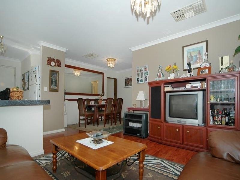 130 Culloton Crescent, Balga WA 6061