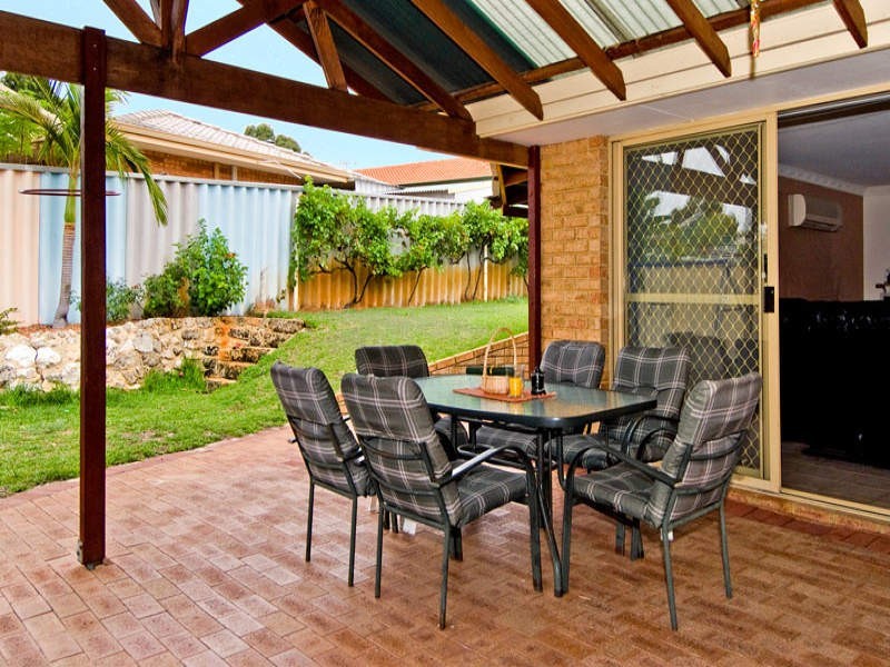 5 Halwest Way, Alexander Heights WA 6064