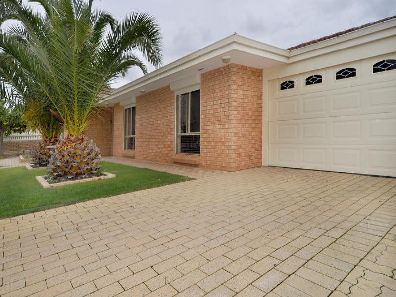 2 Rowe Court, Westminster WA 6061