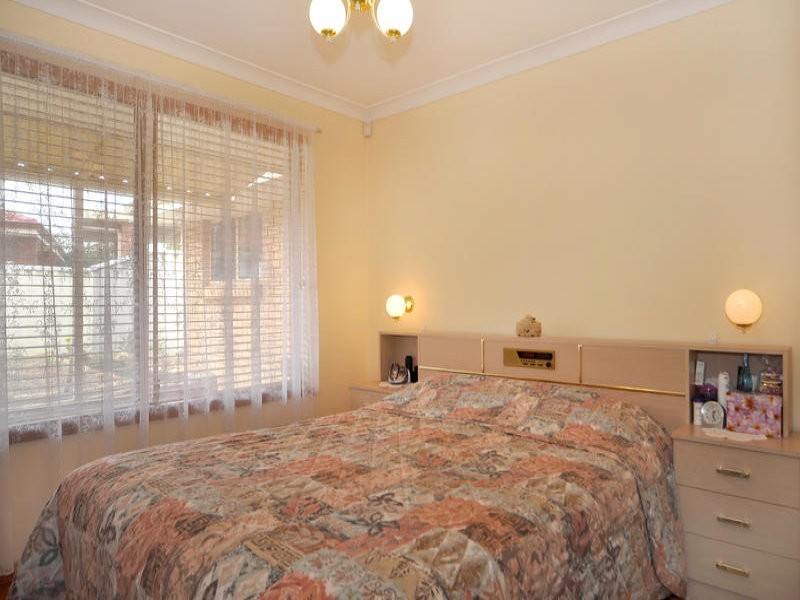 2 Rowe Court, Westminster WA 6061