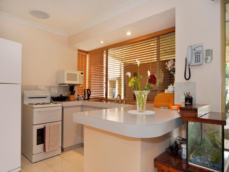 2 Rowe Court, Westminster WA 6061