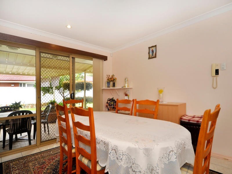 2 Rowe Court, Westminster WA 6061