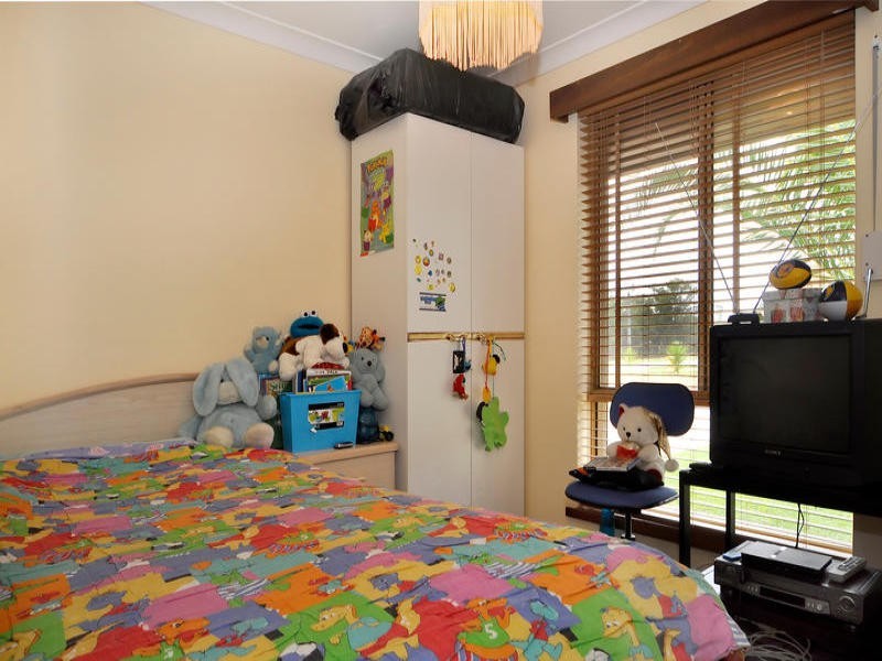 2 Rowe Court, Westminster WA 6061