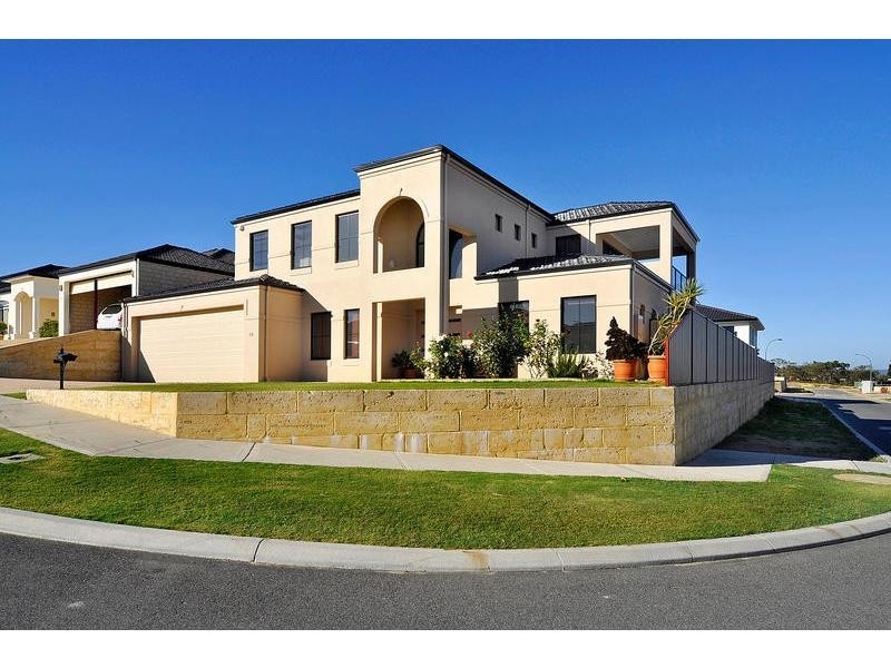 21 Bologna Vista, Landsdale WA 6065