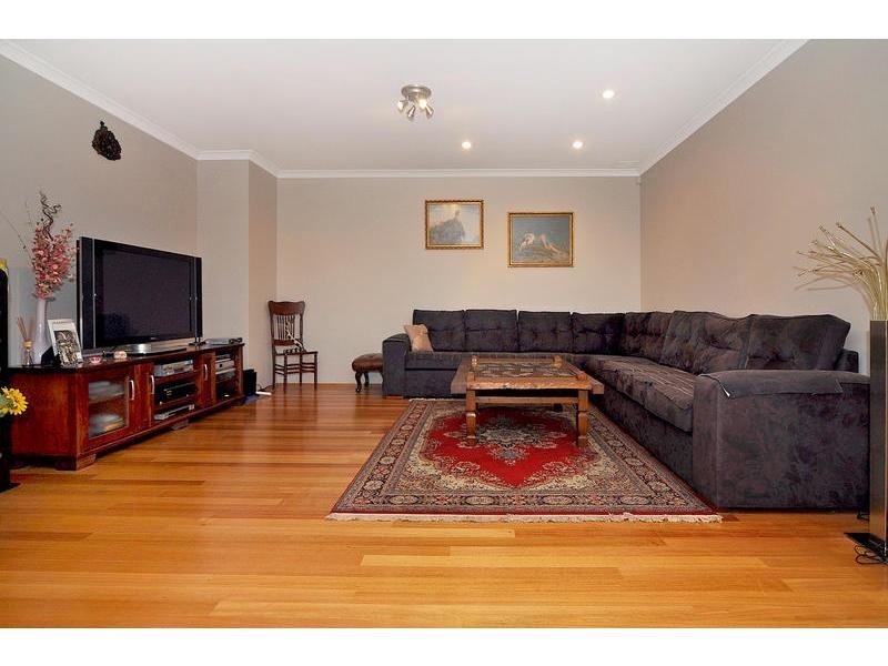 21 Bologna Vista, Landsdale WA 6065