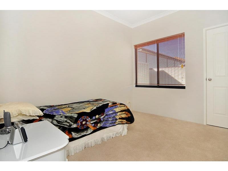 21 Bologna Vista, Landsdale WA 6065