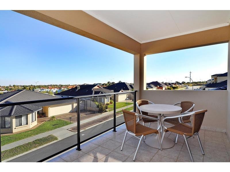 21 Bologna Vista, Landsdale WA 6065