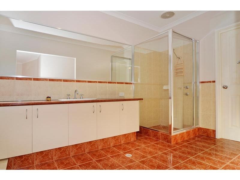 21 Bologna Vista, Landsdale WA 6065