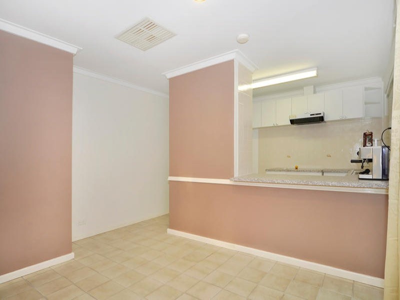 14 Dampier Loop, Mirrabooka WA 6061