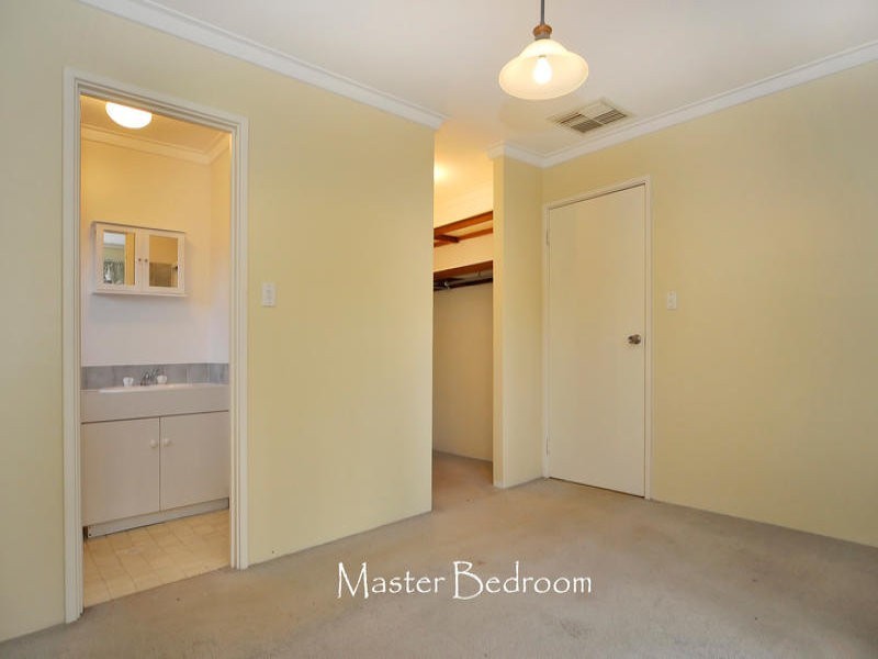 14 Dampier Loop, Mirrabooka WA 6061