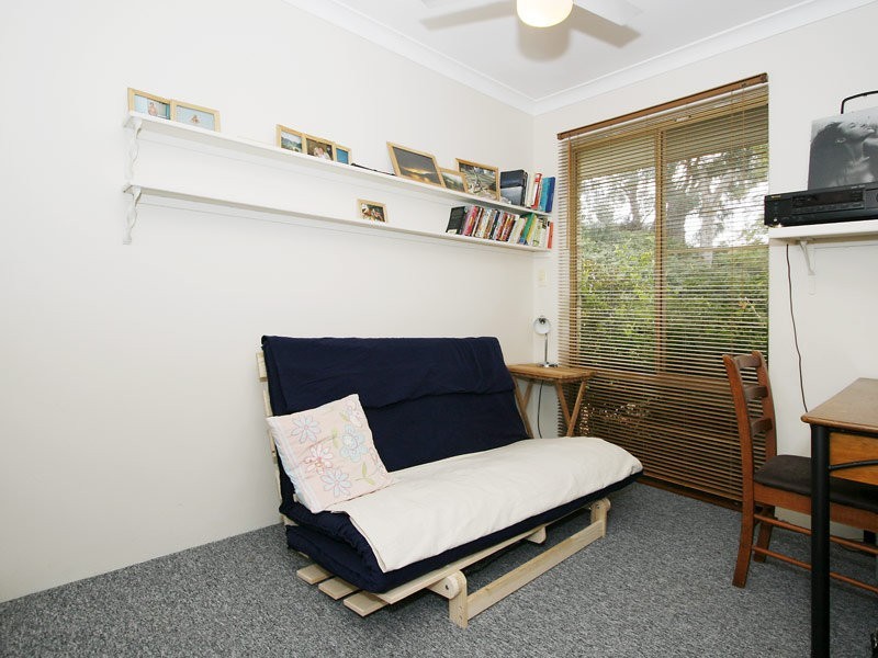 41 Dampier Loop, Mirrabooka WA 6061